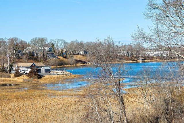 44 Tonset Rd, Orleans, MA 02653