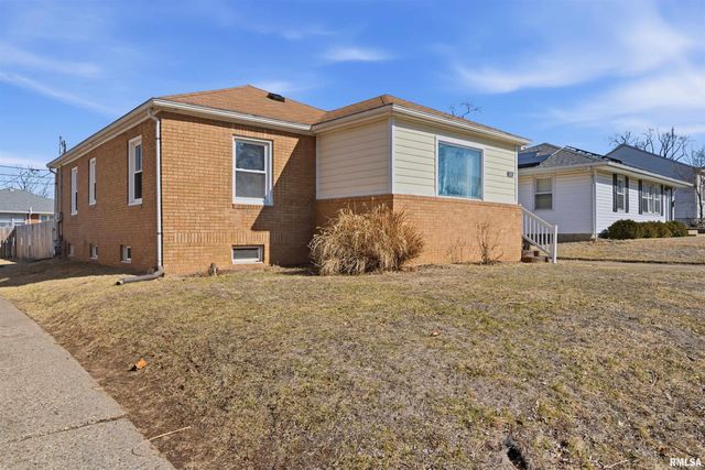 1005 IRENE Street, Pekin, IL 61554