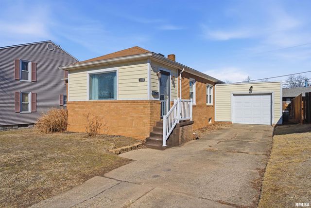 1005 IRENE Street, Pekin, IL 61554