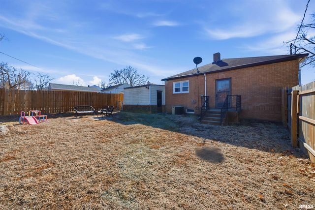 1005 IRENE Street, Pekin, IL 61554