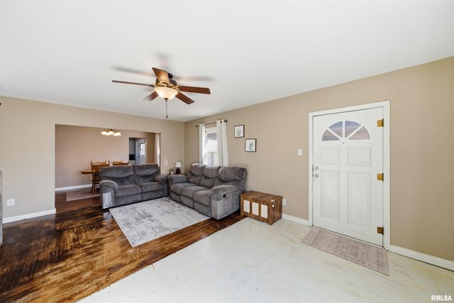 1005 IRENE Street, Pekin, IL 61554