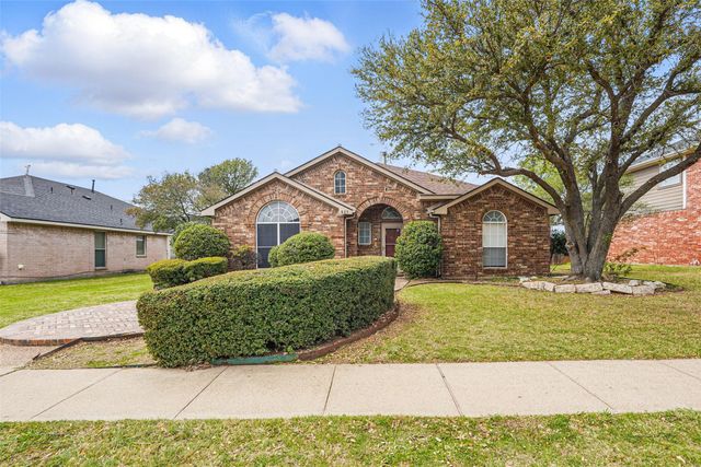 823 Ashley Place, Mesquite, TX 75181
