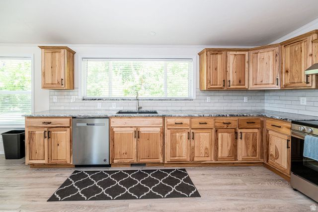 432 E 2700 N, North Ogden, UT 84414