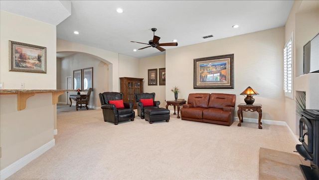 3501 Mayfield Ct, Rescue, CA 95672