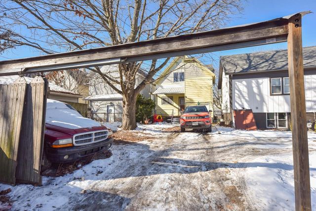 234 N 37th STREET, Milwaukee, WI 53208