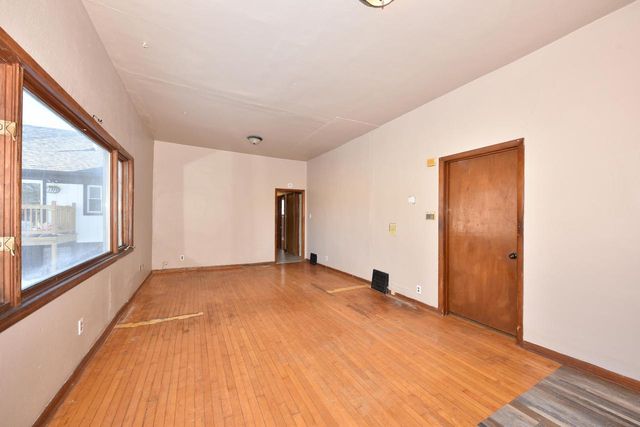 234 N 37th STREET, Milwaukee, WI 53208