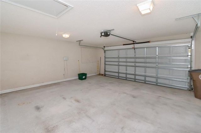 1118 Hillcrest Crossing E, Mobile, AL 36695