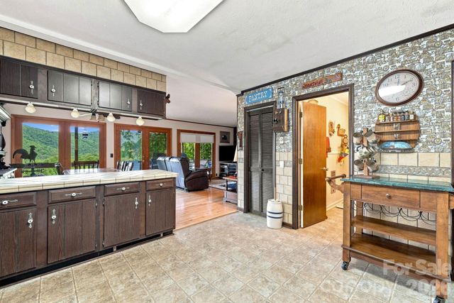 518 Nicholson Cove Road, Cullowhee, NC 28723