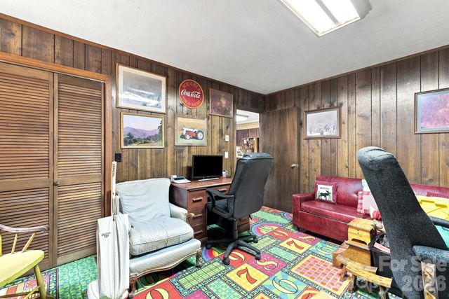 518 Nicholson Cove Road, Cullowhee, NC 28723