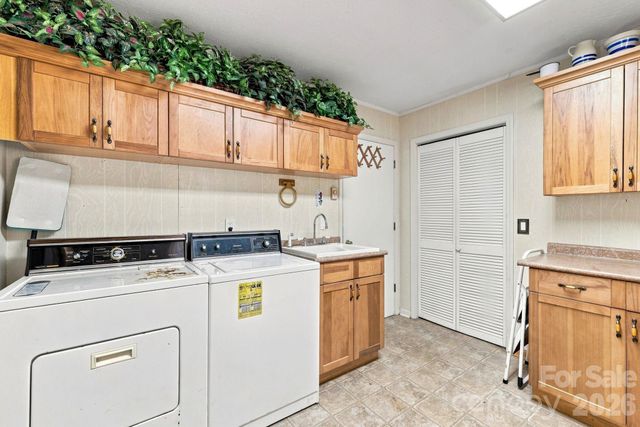 518 Nicholson Cove Road, Cullowhee, NC 28723