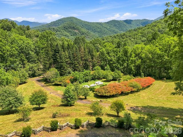 518 Nicholson Cove Road, Cullowhee, NC 28723