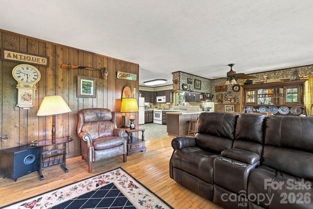 518 Nicholson Cove Road, Cullowhee, NC 28723