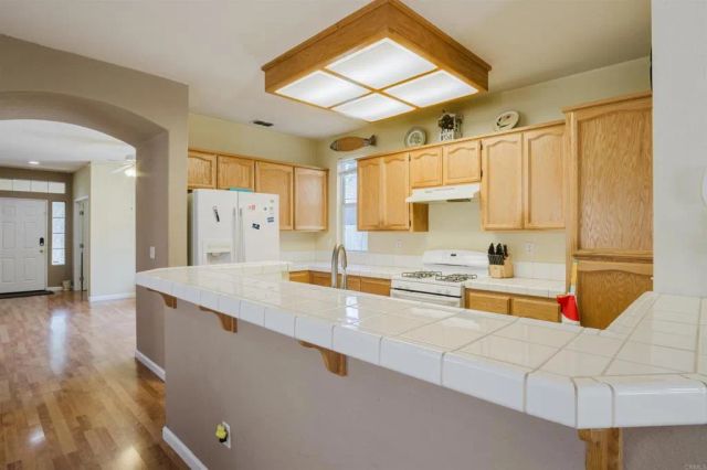 9326 Bennoel Way, Elk Grove, CA 95758