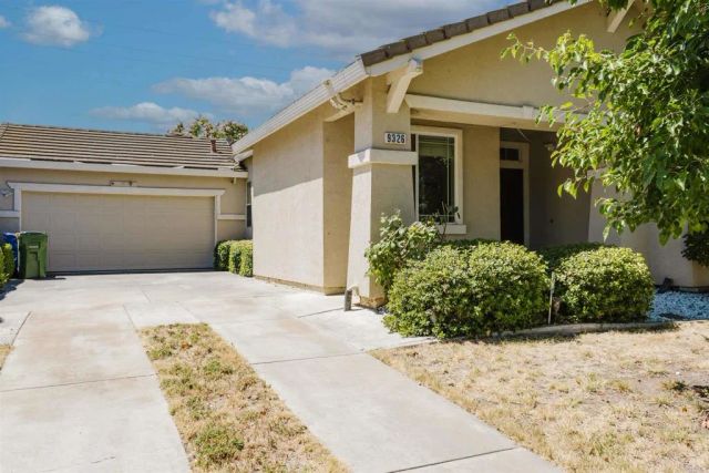 9326 Bennoel Way, Elk Grove, CA 95758