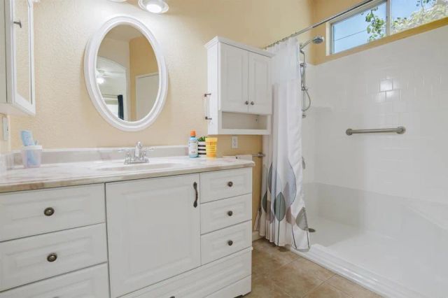 9326 Bennoel Way, Elk Grove, CA 95758