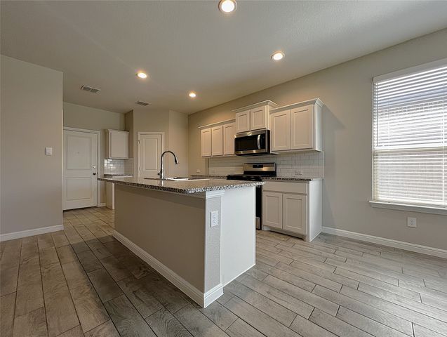 108 Birch Forest Lane, Boyd, TX 76023