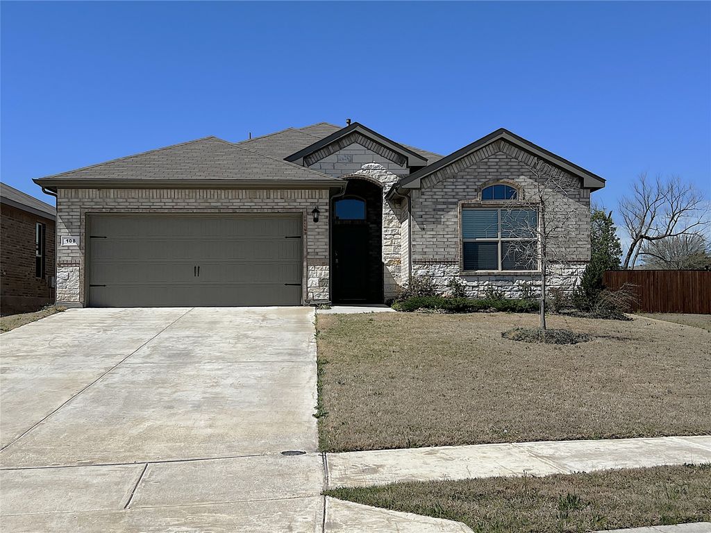 108 Birch Forest Lane, Boyd, TX 76023