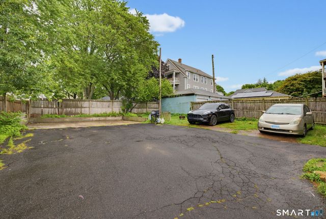 270 Linwood Street, New Britain, CT 06052