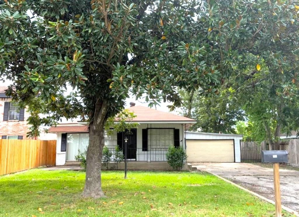 773 Lucky Street, Houston, TX 77088