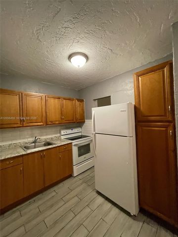 3070 NW 12th Ct, Fort Lauderdale, FL 33311