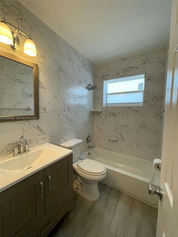 3070 NW 12th Ct, Fort Lauderdale, FL 33311