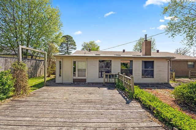 2306 Ina Avenue, Springdale, AR 72762