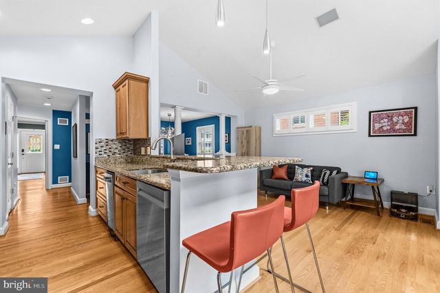 968 N ROCHESTER ST, Arlington, VA 22205