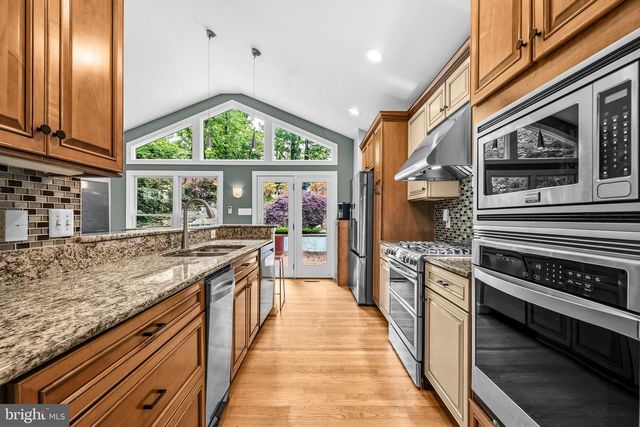 968 N ROCHESTER ST, Arlington, VA 22205