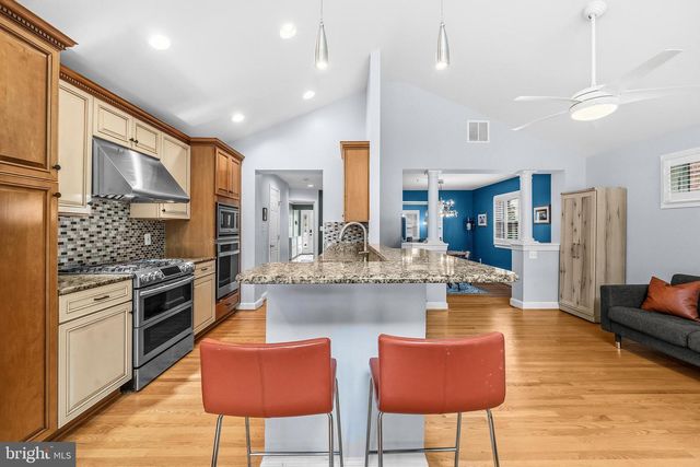 968 N ROCHESTER ST, Arlington, VA 22205