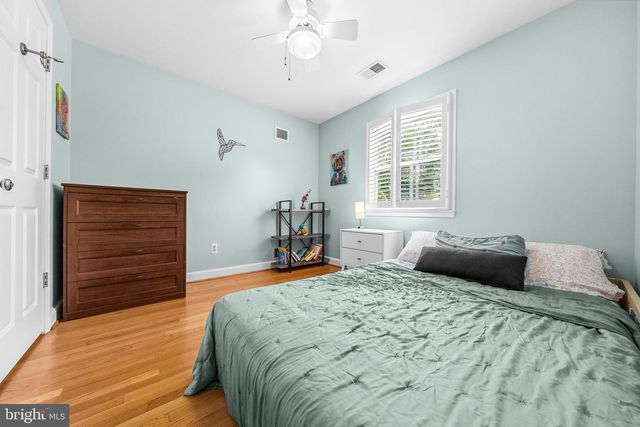 968 N ROCHESTER ST, Arlington, VA 22205
