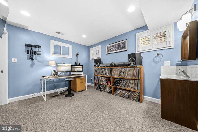 968 N ROCHESTER ST, Arlington, VA 22205