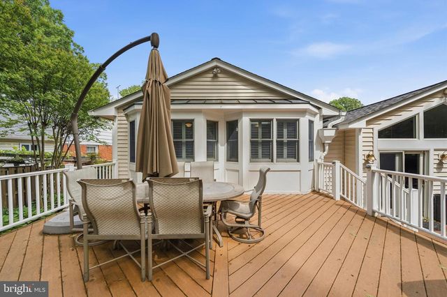 968 N ROCHESTER ST, Arlington, VA 22205