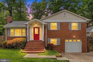 968 N ROCHESTER ST, Arlington, VA 22205