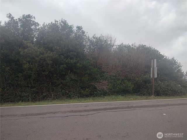 601 Ocean Shores Boulevard SW, Ocean Shores, WA 98569