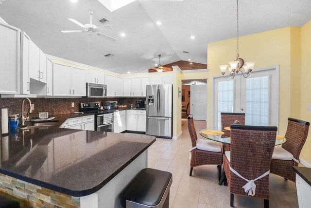 14148 Paddock Drive, Wellington, FL 33414