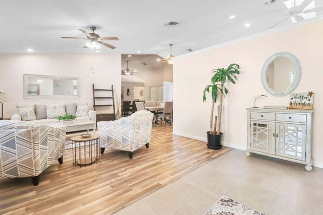 14148 Paddock Drive, Wellington, FL 33414