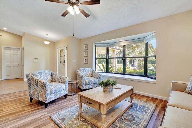 14148 Paddock Drive, Wellington, FL 33414