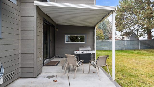 2327 N Rhode Island, Kennewick, WA 99336