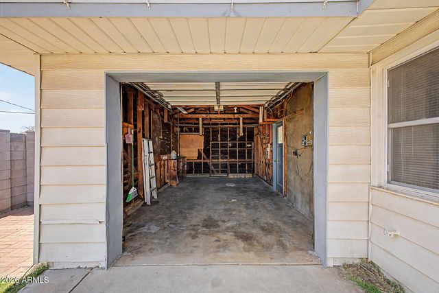4230 N 16TH Avenue, Phoenix, AZ 85015