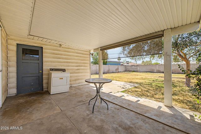 4230 N 16TH Avenue, Phoenix, AZ 85015