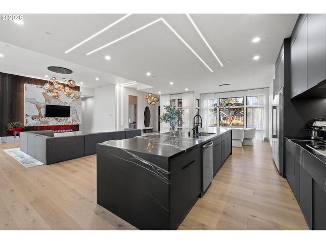 3588 S St, Washougal, WA 98671