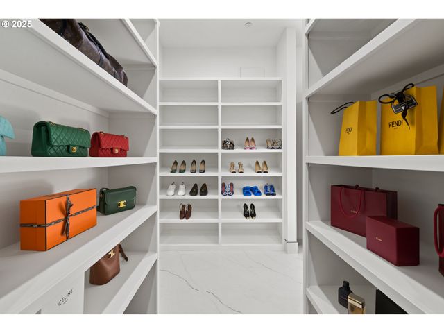 3588 S St, Washougal, WA 98671