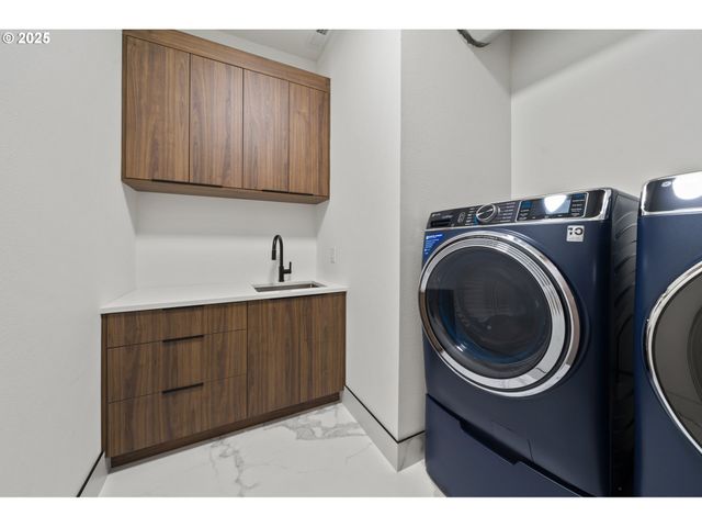 3588 S St, Washougal, WA 98671