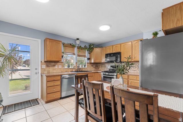 213 N 360 W, Clearfield, UT 84015