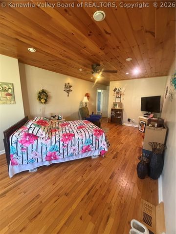 26 Justice Addition Court, Logan, WV 25601