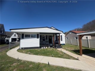 26 Justice Addition Court, Logan, WV 25601