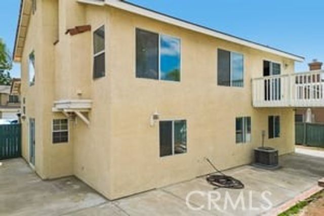 7395 Ayers Rock, Riverside, CA 92508