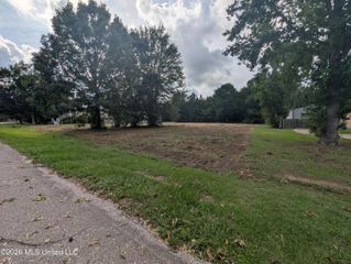 2382 Coelho Way, Diamondhead, MS 39525