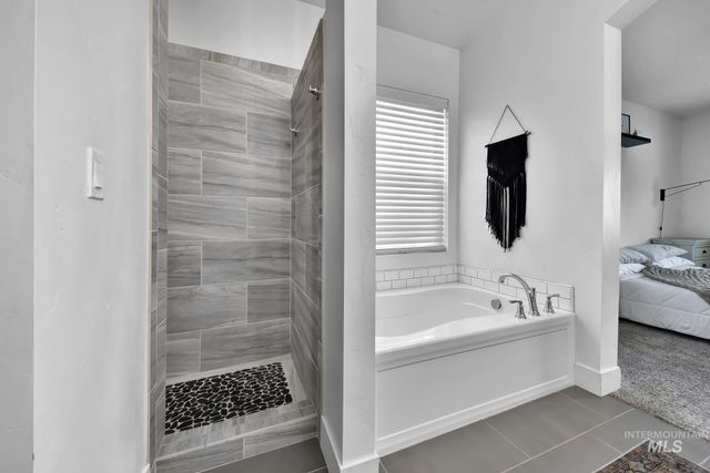 6127 E Path Dr, Nampa, ID 83687