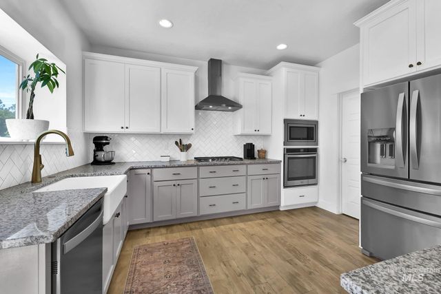 6127 E Path Dr, Nampa, ID 83687